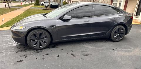 Tesla Model 3 2025