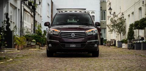 SsangYong Turismo 2015