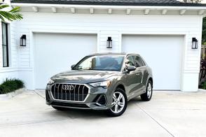 Audi Q3 car