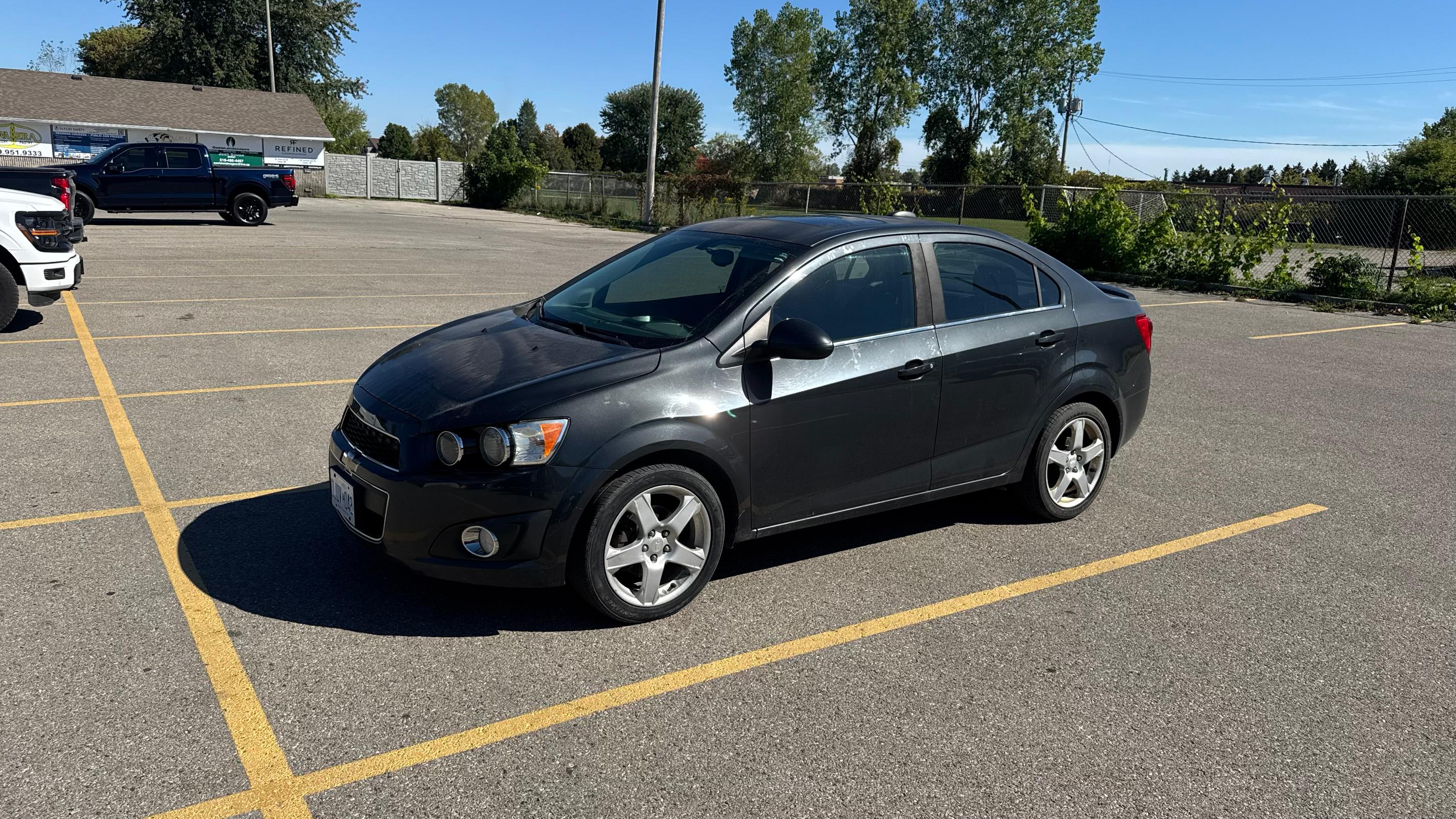 Chevrolet Sonic 2015 in London, ON
