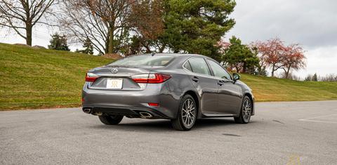 Lexus ES 2016