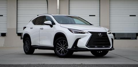 Lexus NX 2025