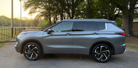 Mitsubishi Outlander 2022
