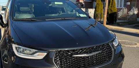 Chrysler Pacifica 2024