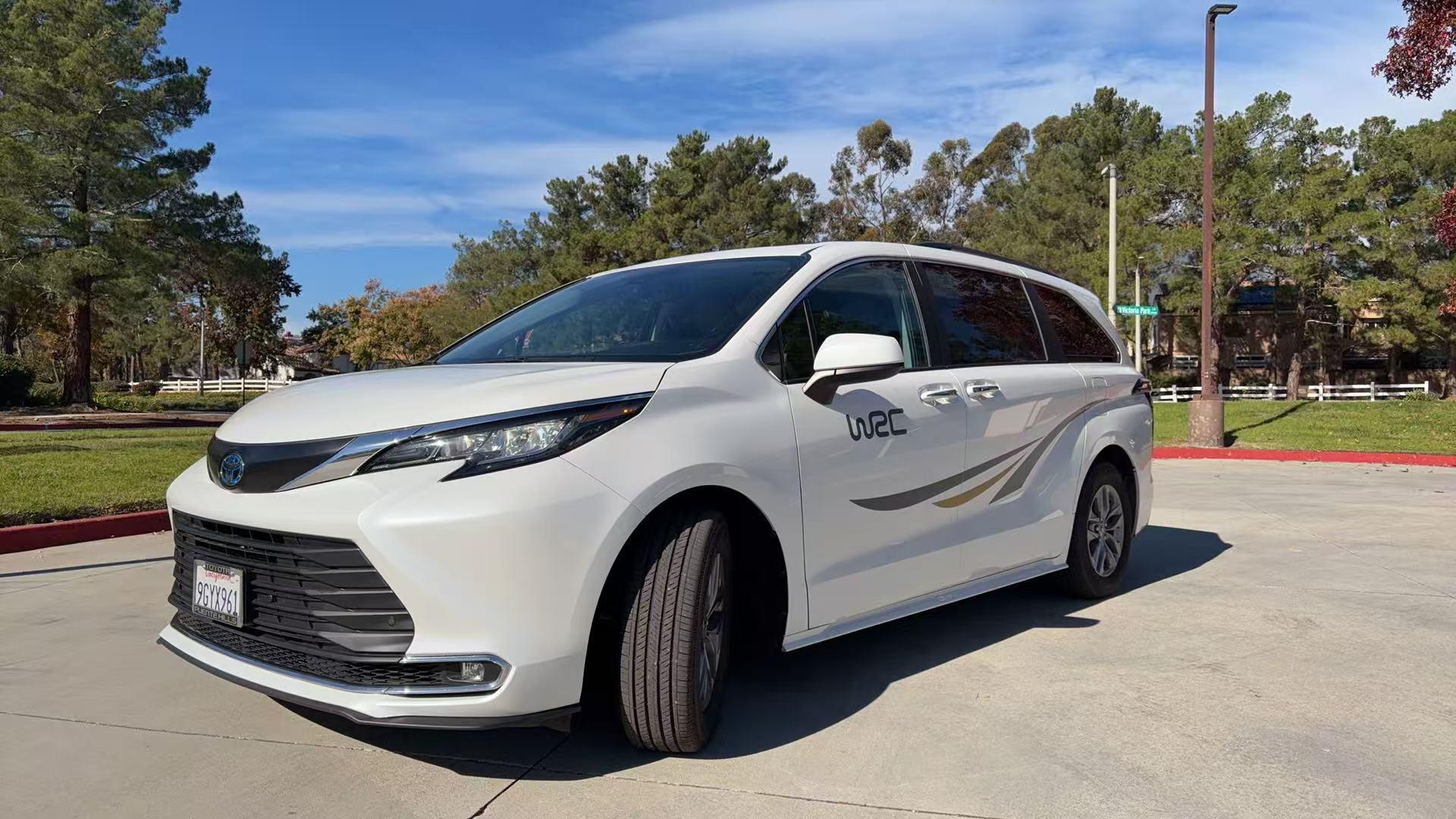 Toyota Sienna 2023 in Rancho Cucamonga, CA