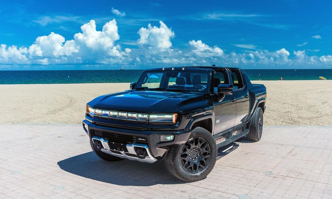 GMC HUMMER EV 2025