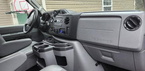 Ford Econoline 2014