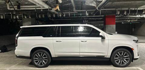 Cadillac Escalade ESV 2023