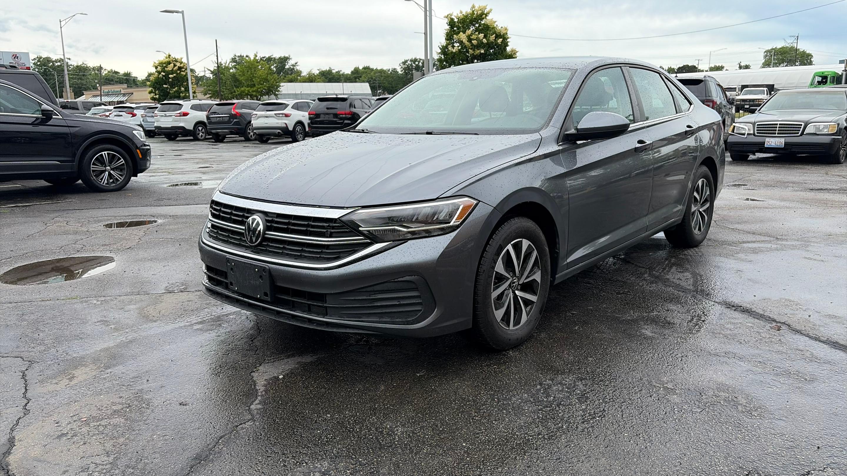 Volkswagen Jetta 2023 in Des Plaines, IL