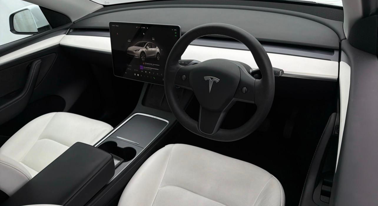 Tesla Model Y 2022 in Bottisham