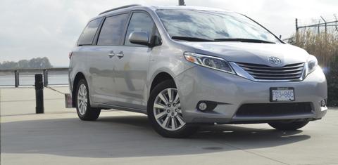 Toyota Sienna 2017