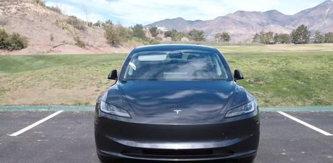 Tesla Model 3 2025