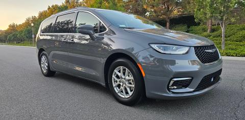 Chrysler Pacifica 2022
