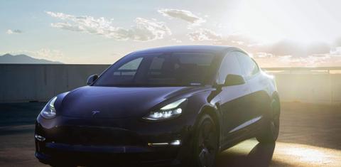 Tesla Model 3 2022