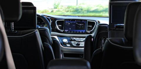 Chrysler Pacifica 2023