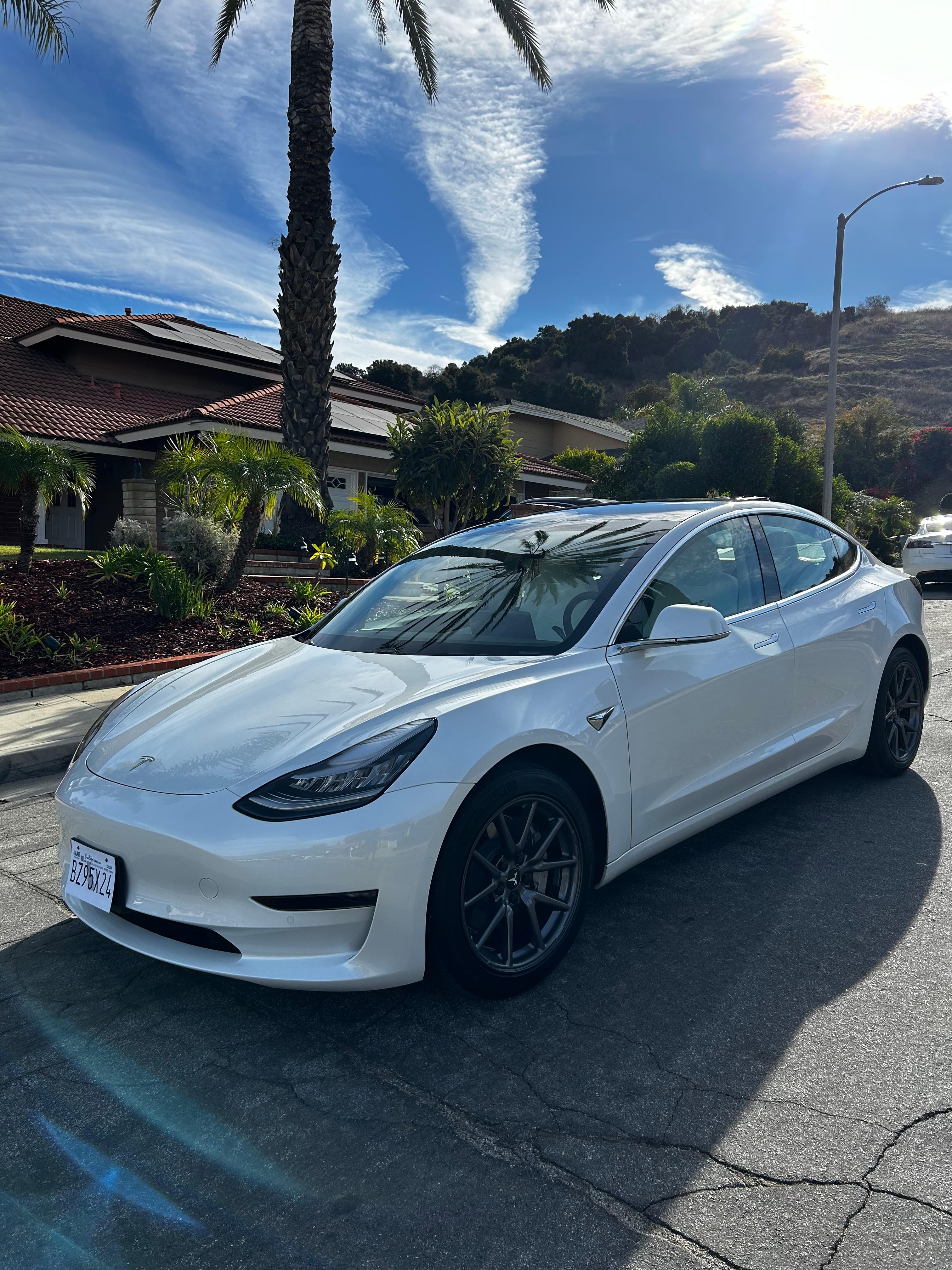 Tesla Model 3 2020 in 