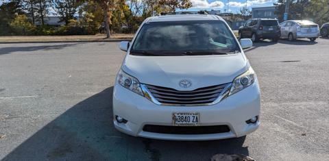 Toyota Sienna 2017