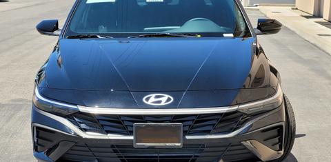 Hyundai Elantra 2025