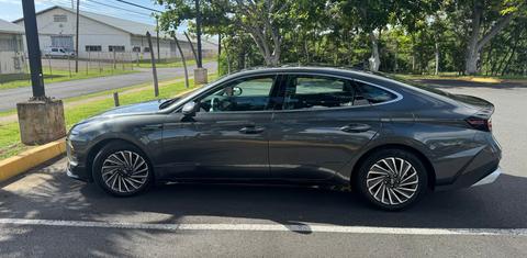 Hyundai Sonata Hybrid 2025