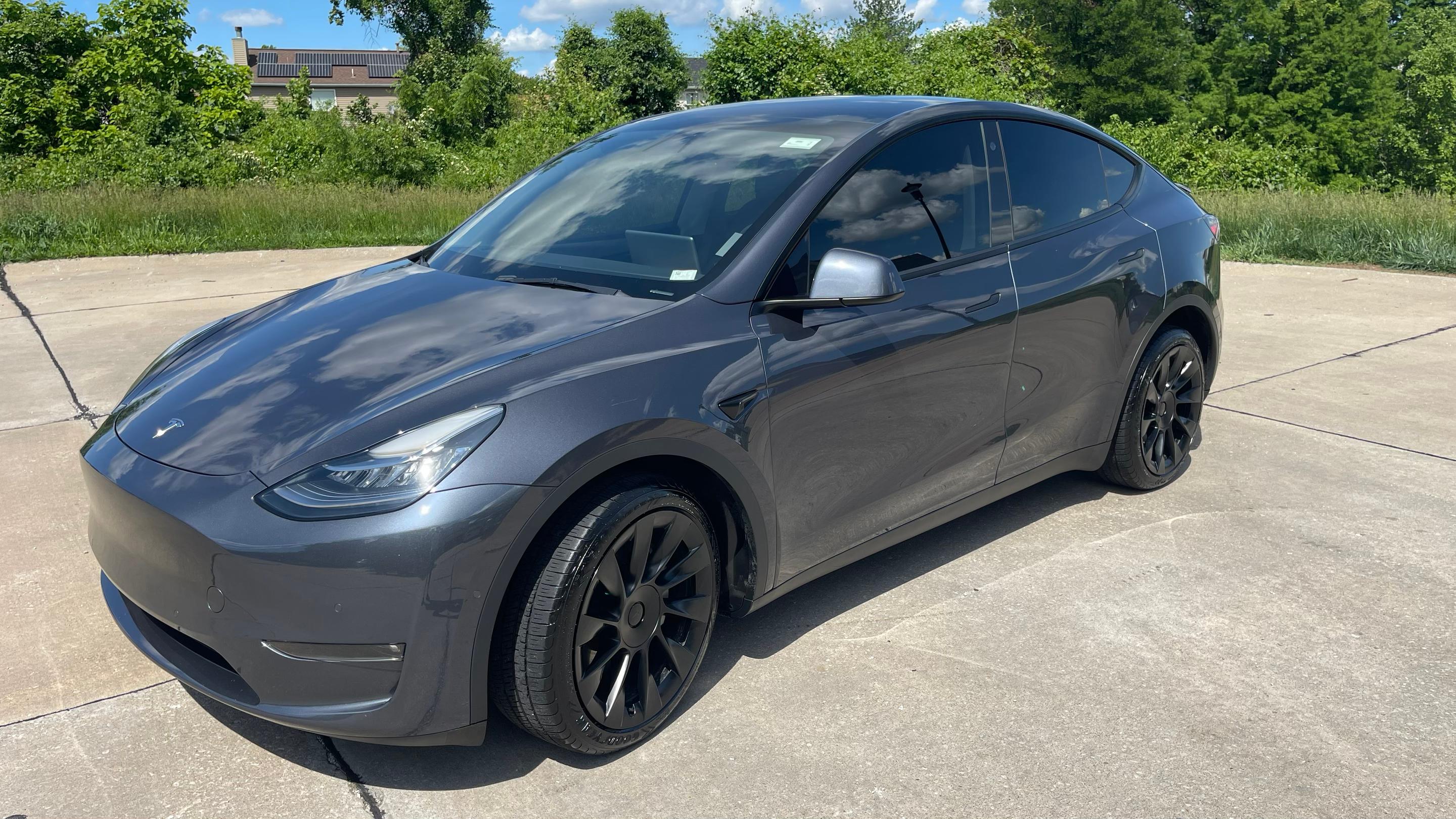 Tesla Model Y 2022 in Florissant, MO