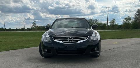 Nissan Altima 2012