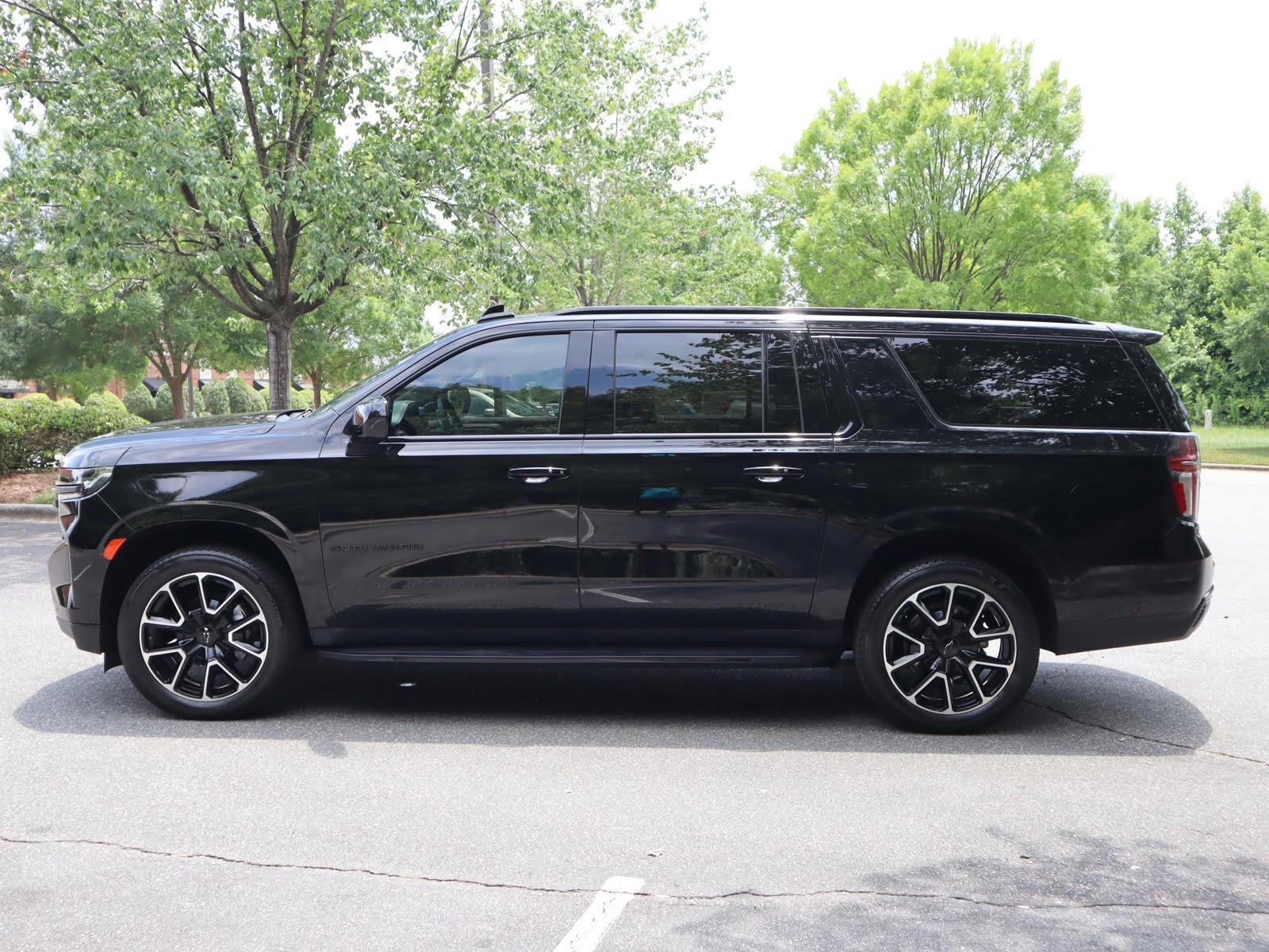Chevrolet Suburban 2024 in Mount Pleasant, SC
