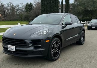 Porsche Macan car