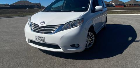 Toyota Sienna 2014