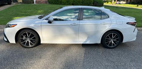 Toyota Camry 2023