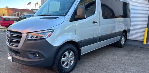 Mercedes-Benz Sprinter 2021