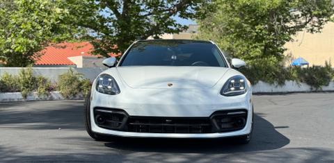 Porsche Panamera 2023
