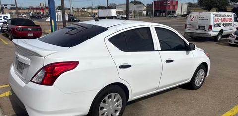 Nissan Versa 2018