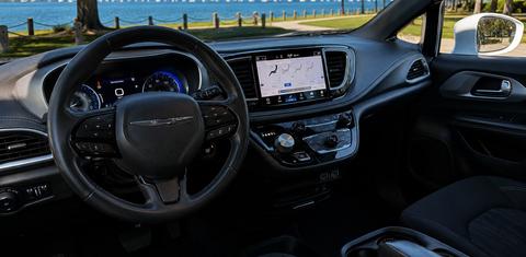 Chrysler Pacifica 2022