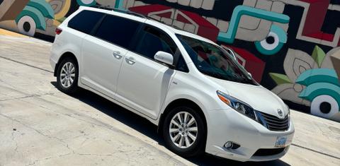 Toyota Sienna 2017