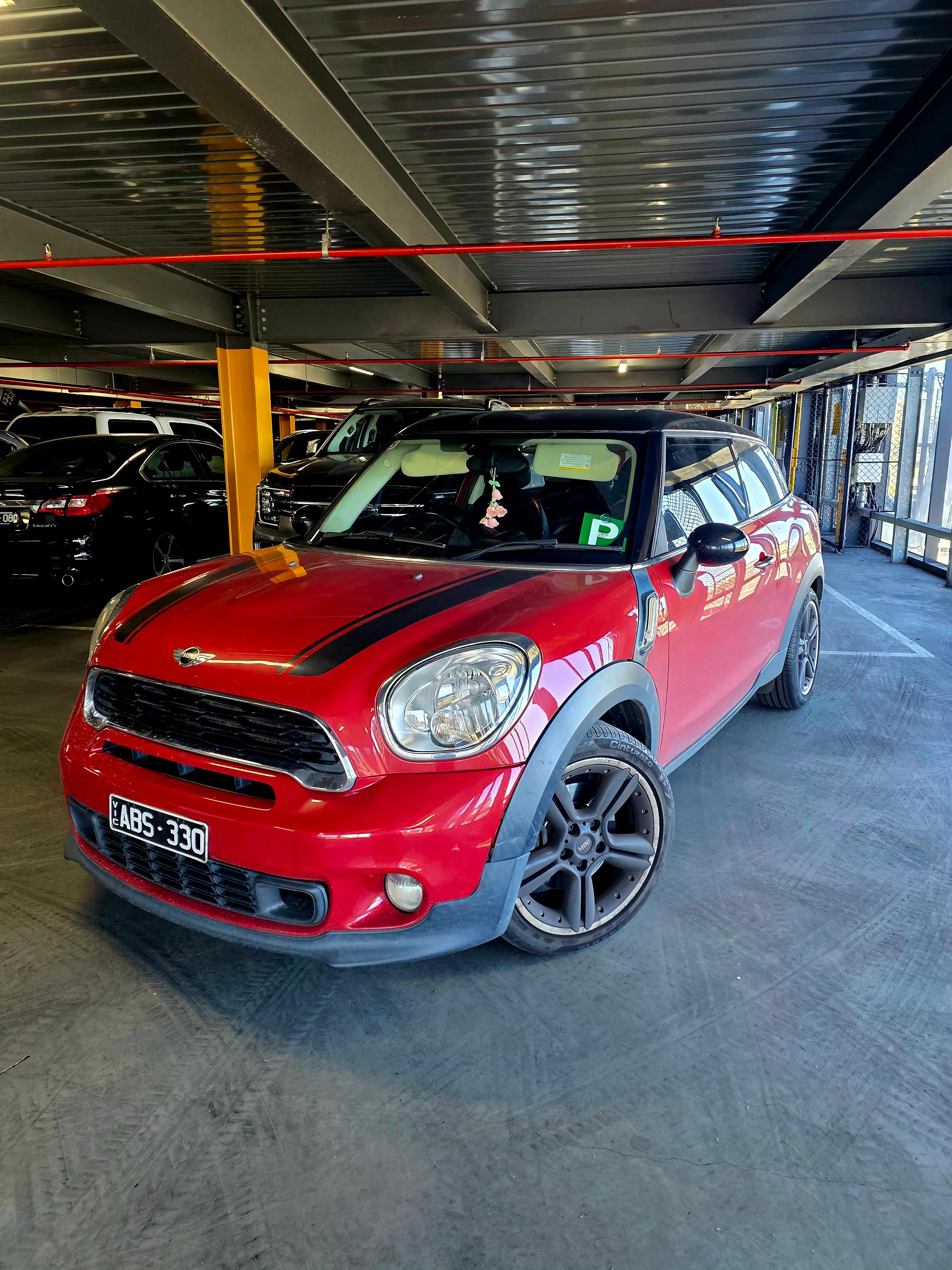 MINI COOPER 2014 in Footscray