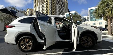 Toyota Highlander Hybrid 2024