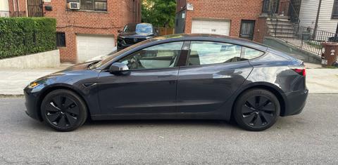 Tesla Model 3 2026