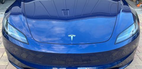 Tesla Model 3 2025