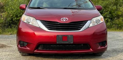 Toyota Sienna 2013