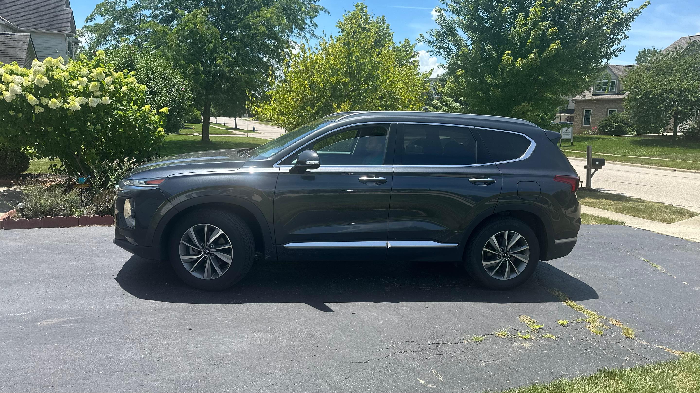 Hyundai Santa Fe 2020 in Hilliard, OH