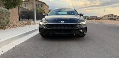 Hyundai Elantra 2025