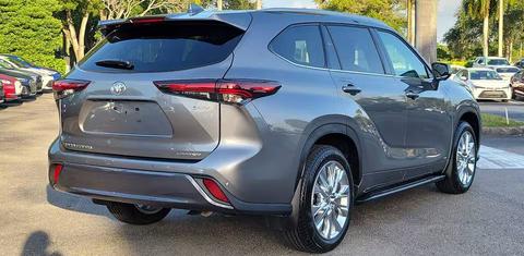 Toyota Highlander Hybrid 2026