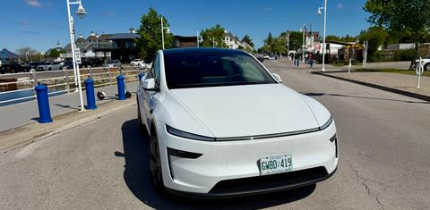 Tesla Model Y 2026