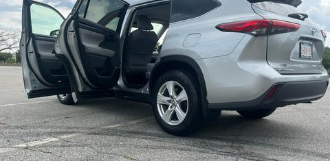 Toyota Highlander 2021