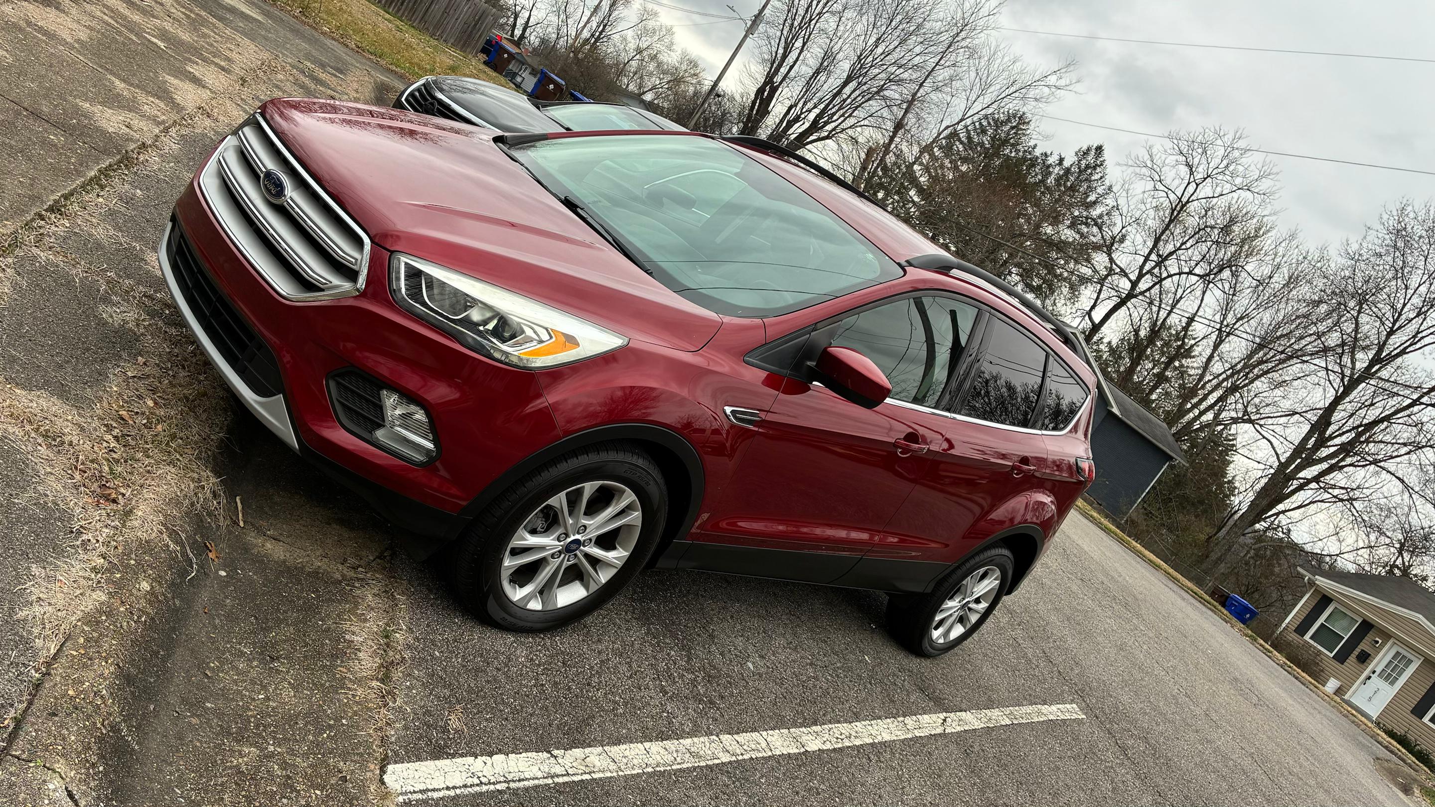 Ford Escape 2019 in Oak Ridge, TN