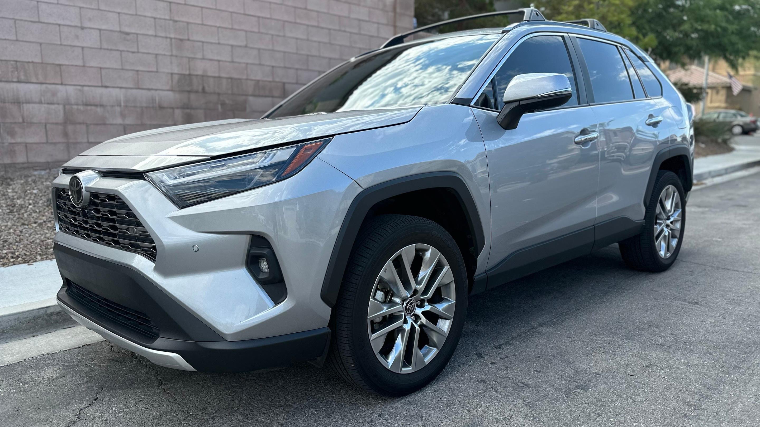 Toyota RAV4 2022 in 