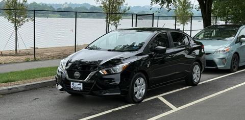Nissan Versa 2020