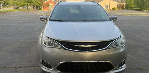 Chrysler Pacifica 2019