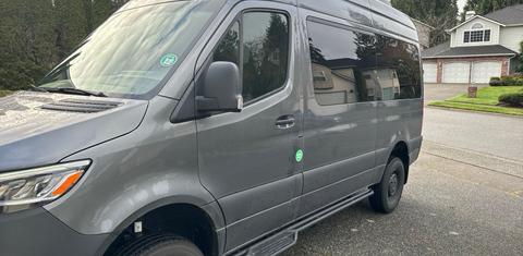 Mercedes-Benz Sprinter 2024