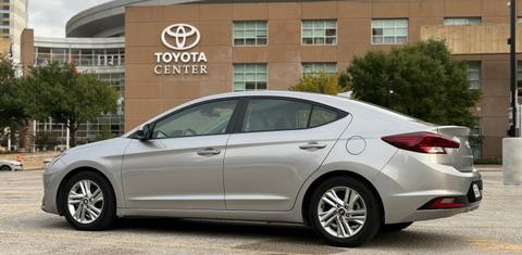 Hyundai Elantra 2020